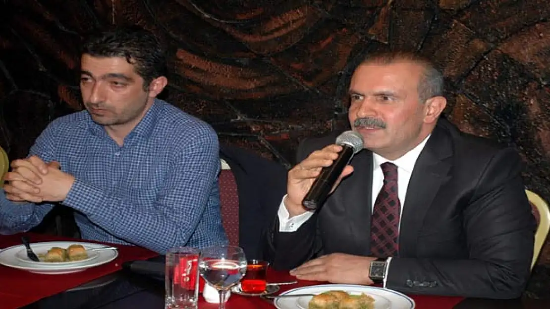 KAYATÜRK,  BDP İMRALI'NIN GERİSİNDEDİR