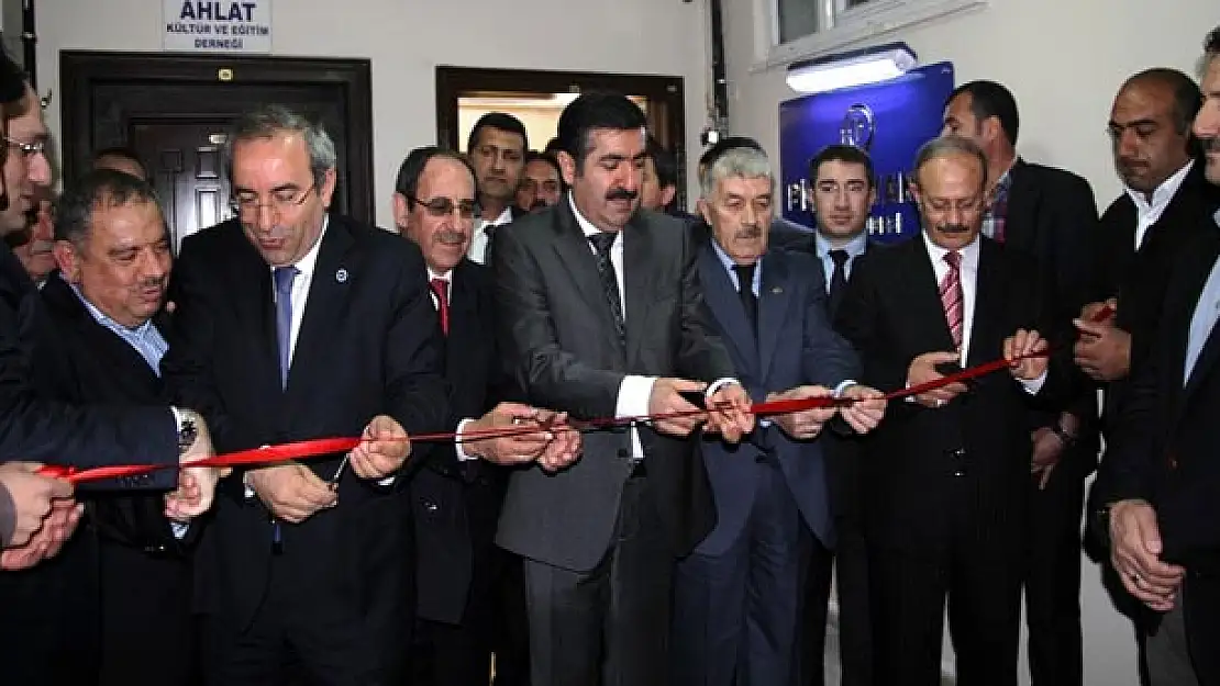 BİRLİK VAKFI VAN ŞUBESİ AÇILDI