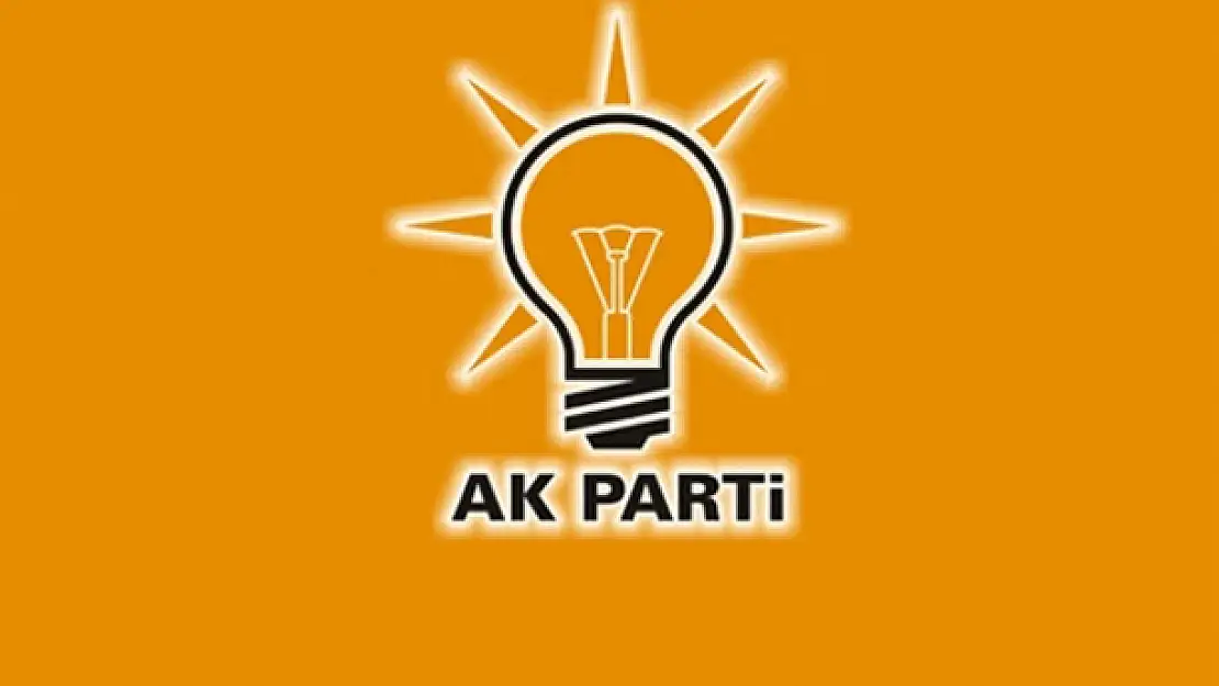 AK PARTİ'DE TOPLU İSTİFA