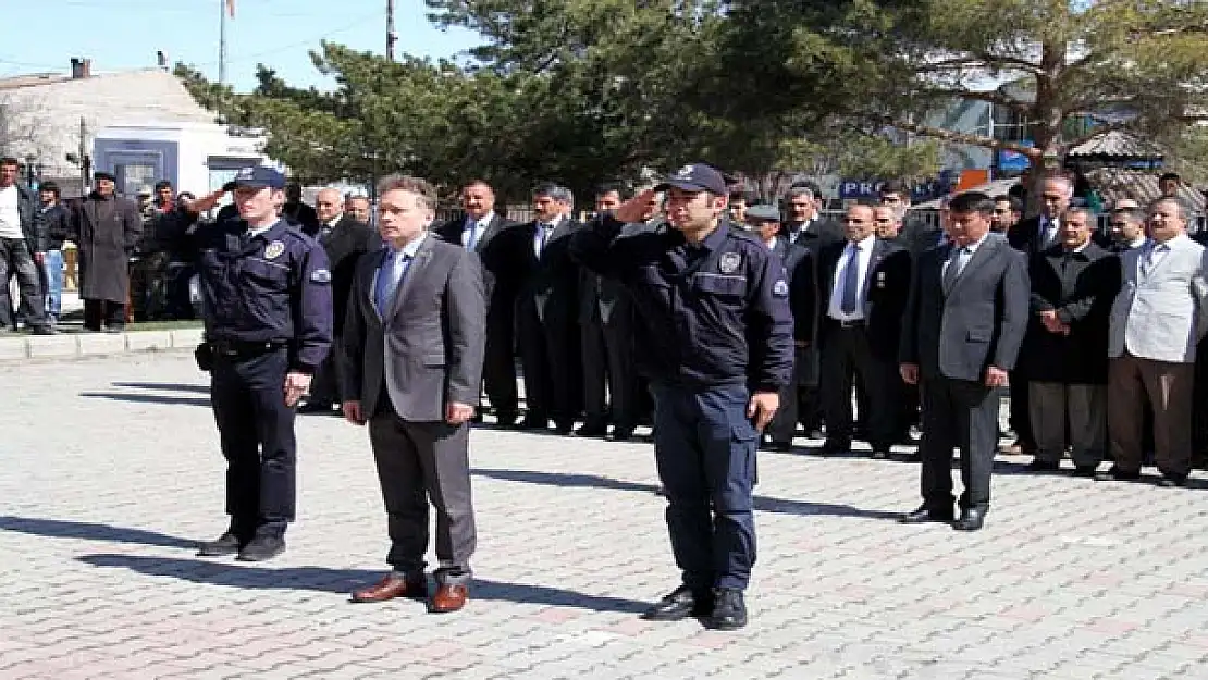 Muradiye'de Kurtarılış Törenle Kutlandı