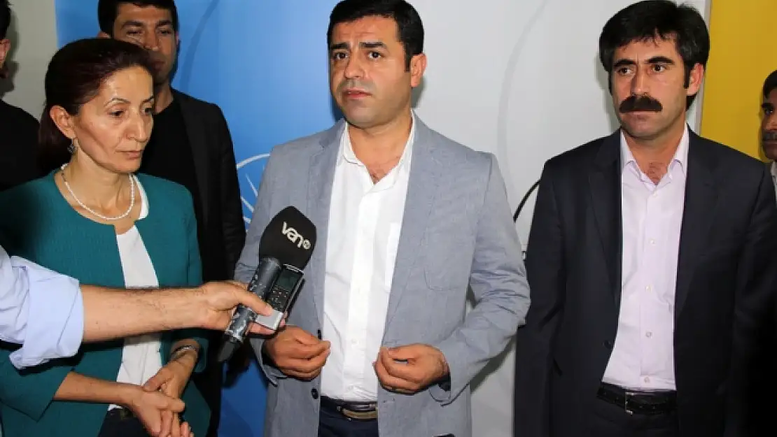 Demirtaş: Bekir Kaya'yı Paralel Yapı Gözaltına aldı