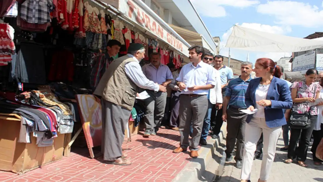 Büyükşehir Belediyesi Kaldırım İşgaline Son Verecek