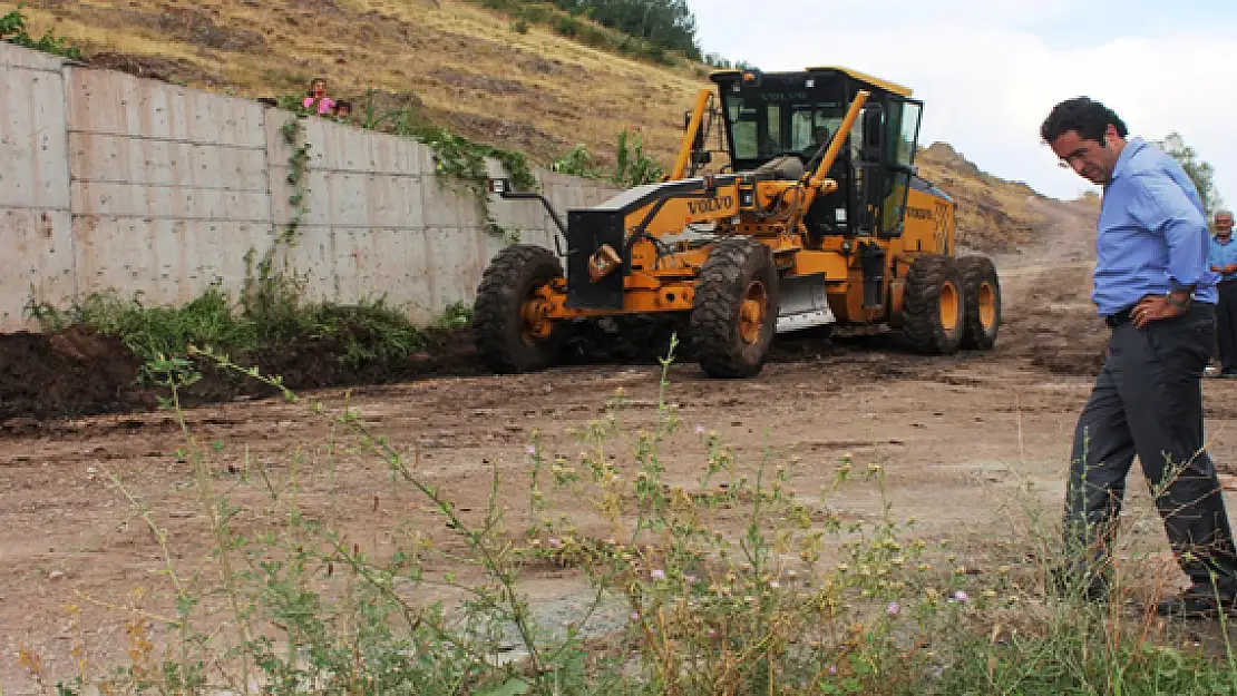 Gevaş Belediyesi'nden Yol Çalışması