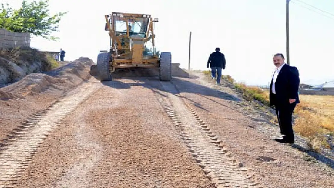 Tuşba Belediyesi'nden Asfalt ve Kilit Taşı Çalışması