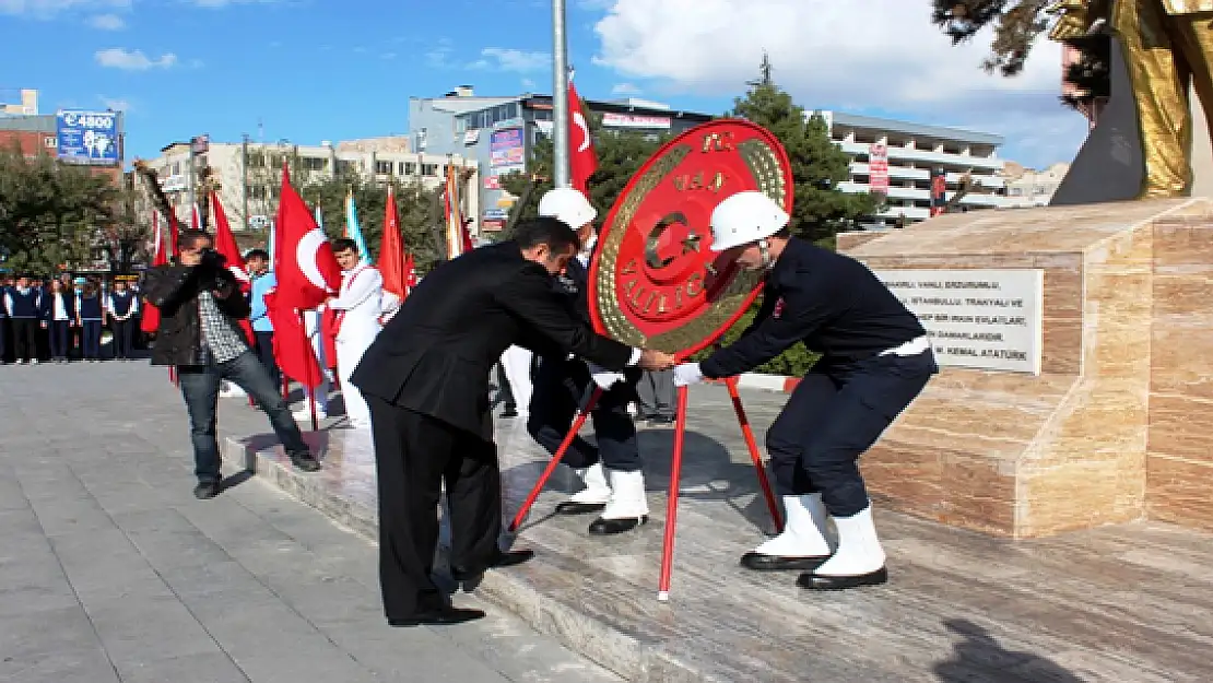 Van'da 29 Ekim Cumhuriyet Bayramı Kutlamaları