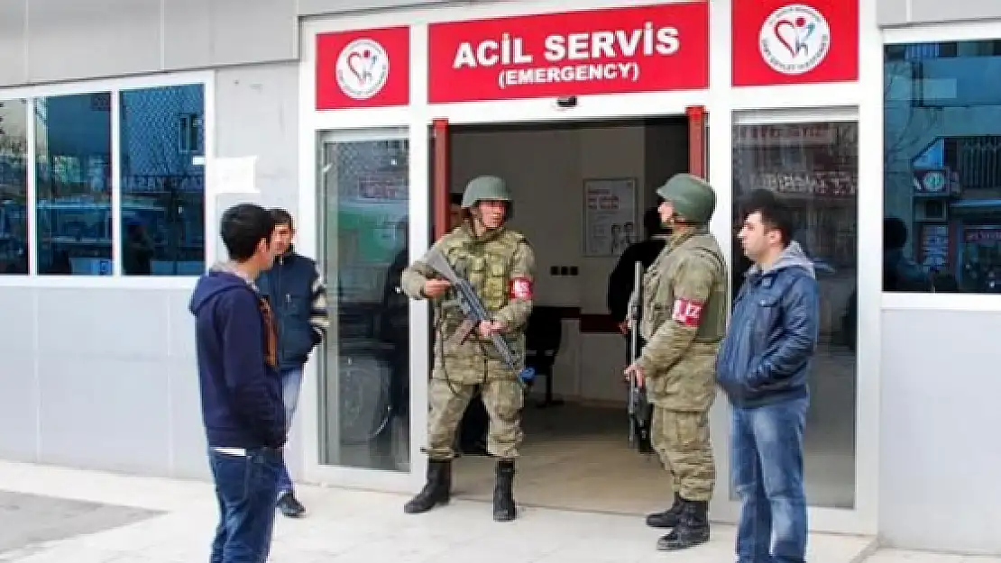 Cinnet Geçiren Asker Arkadaşlarını Vurdu: 3 asker öldü