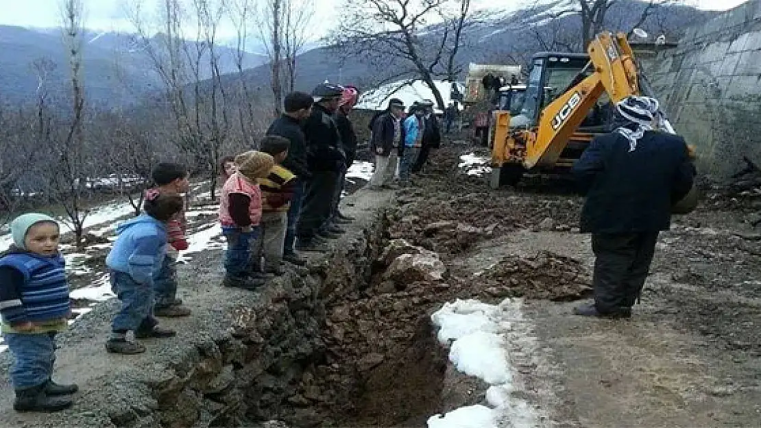 Bahçesaray'da Alt Yapı Çalışmaları