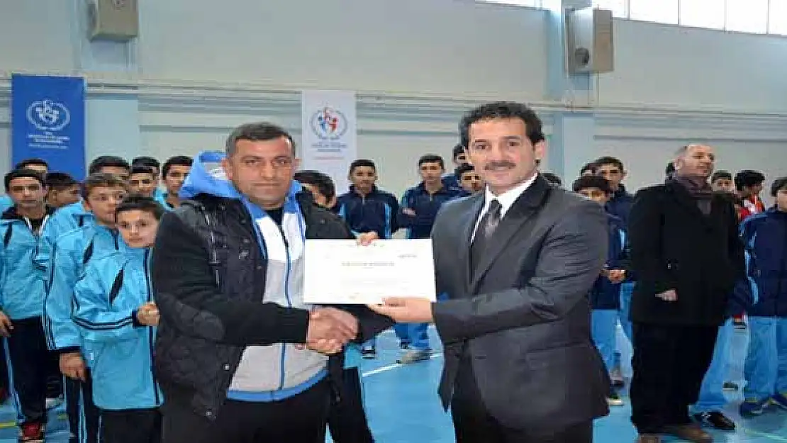 Yıldızlar Ligi Voleybol Müsabakaları Sona Erdi