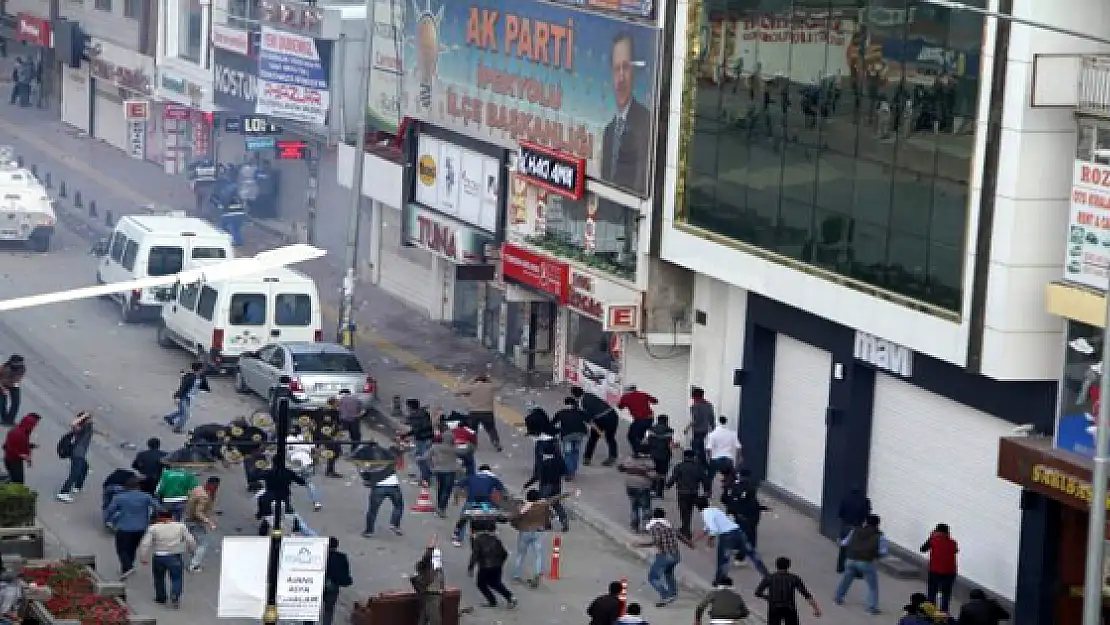 Van'da Kobani Eylemlerine Katılanlara Dava 