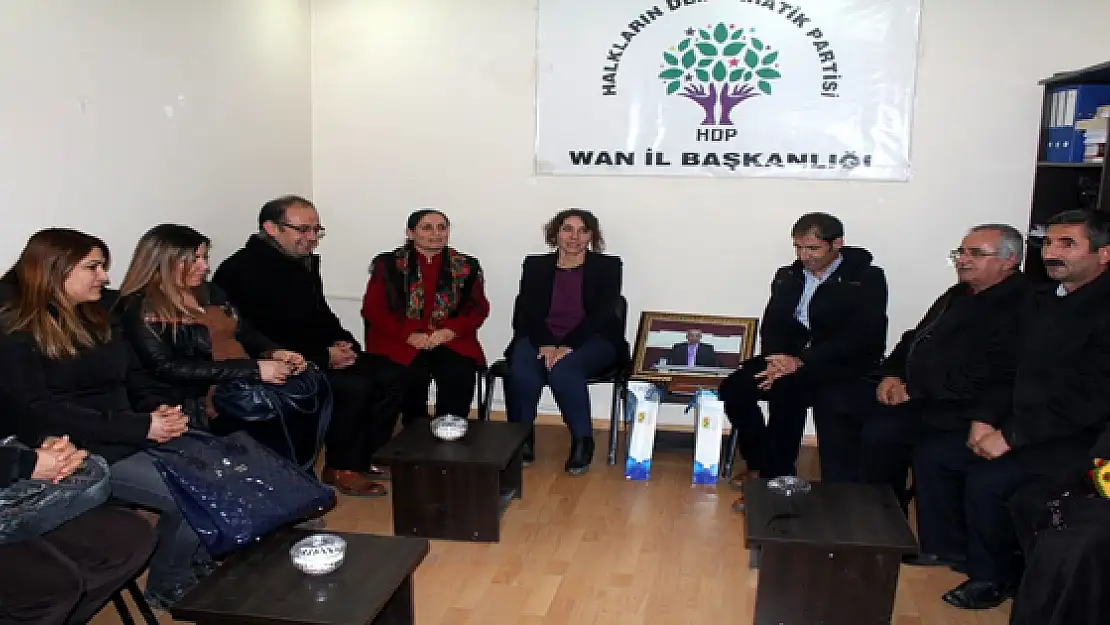 Eş Başkanlardan HDP'ye Ziyaret