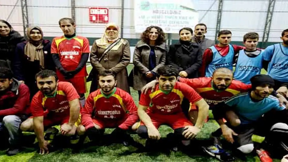 Kobani Dayanışması Futbol Turnuvası Devam Ediyor