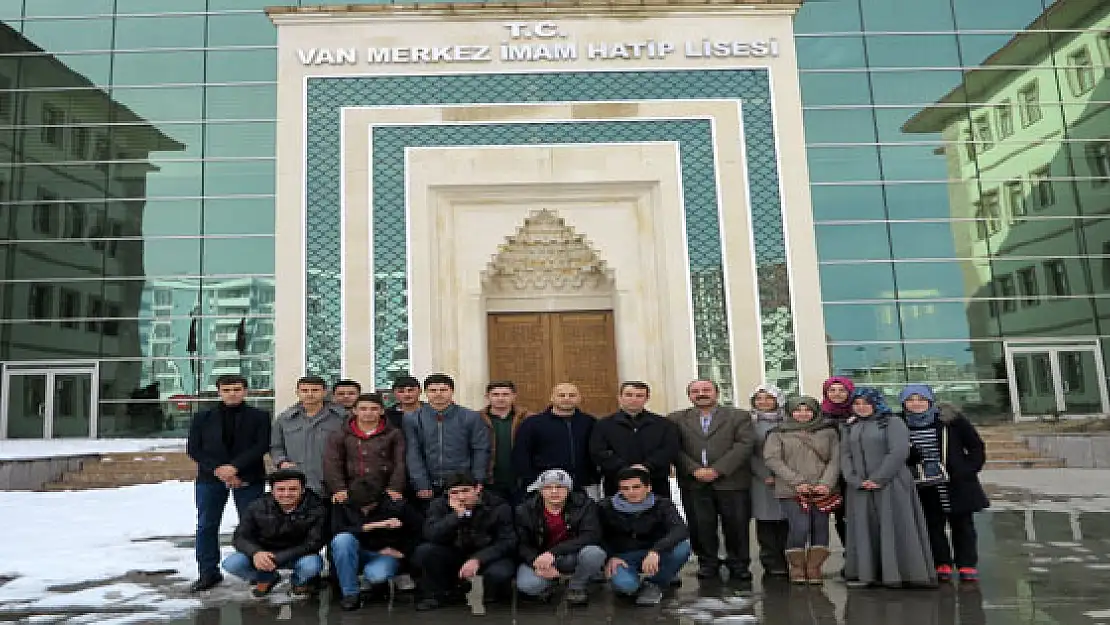 İmam Hatip Lisesi Avrupa'ya Açılıyor