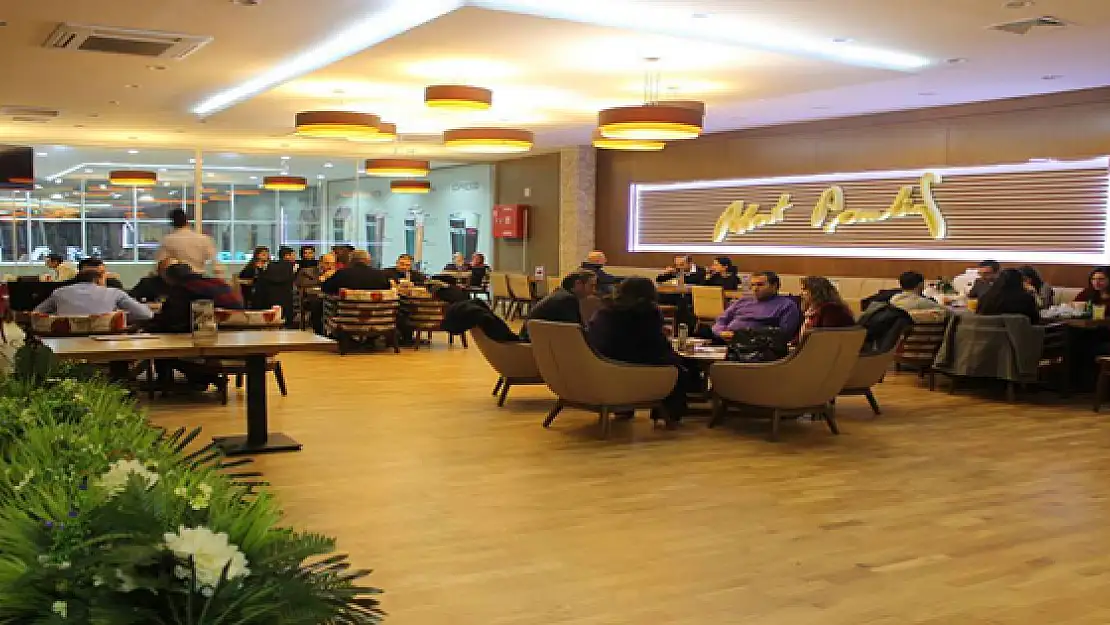 Roberts Coffe- Coffe Shopa  Vanlılardan Yoğun İlgi