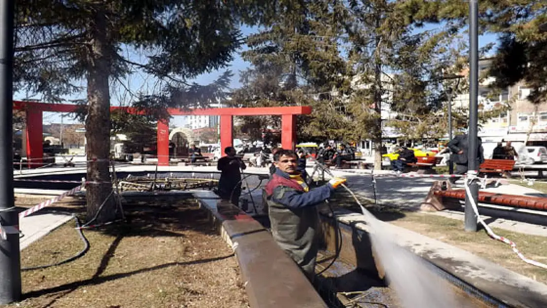 Van'da Park Temizliği 