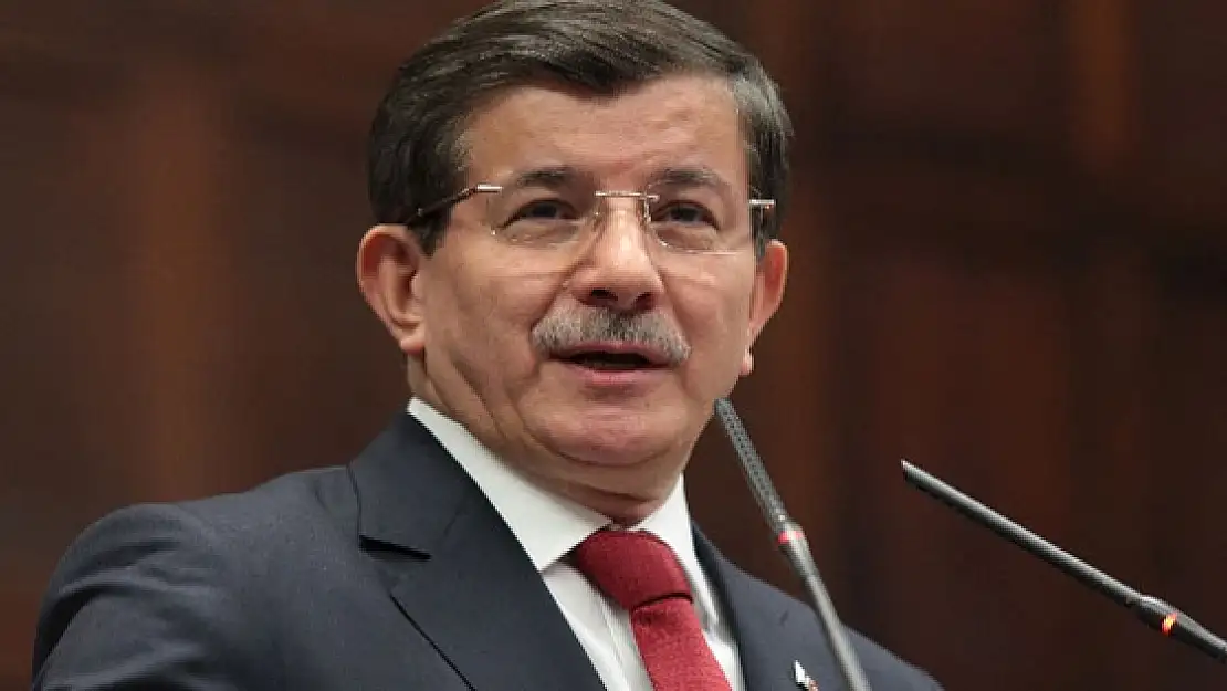 Davutoğlu:Her İki Açıklamada Yanlıştır