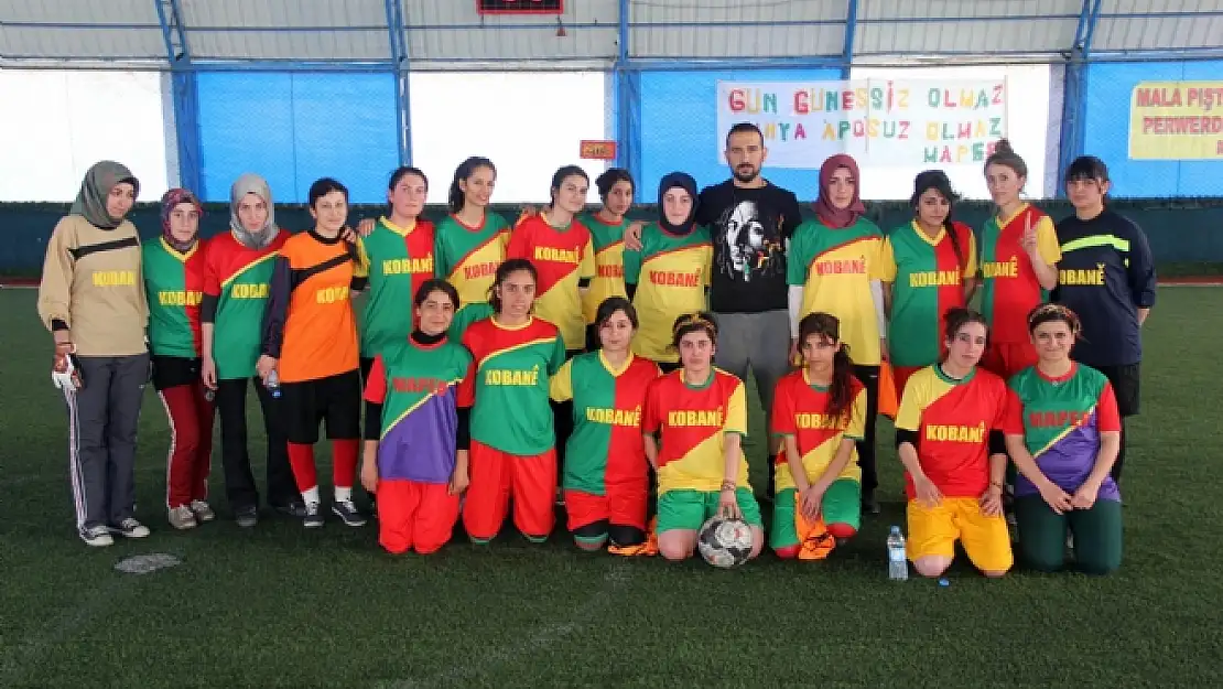 Öğrencilerden futbol turnuvası