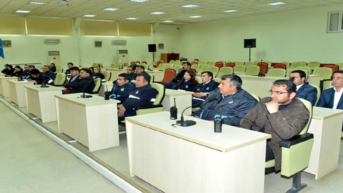 Tuşba Belediyesi Personeline Telsiz Eğitimi