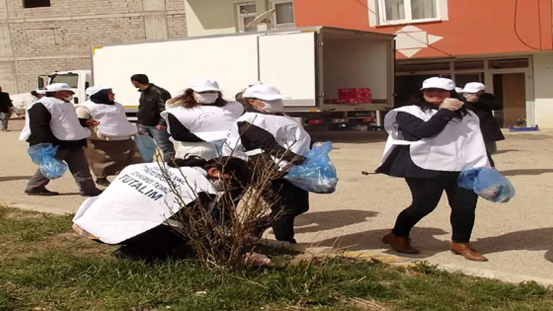 Gevaşta Çevremizi Temiz Tutalım Kampanyası