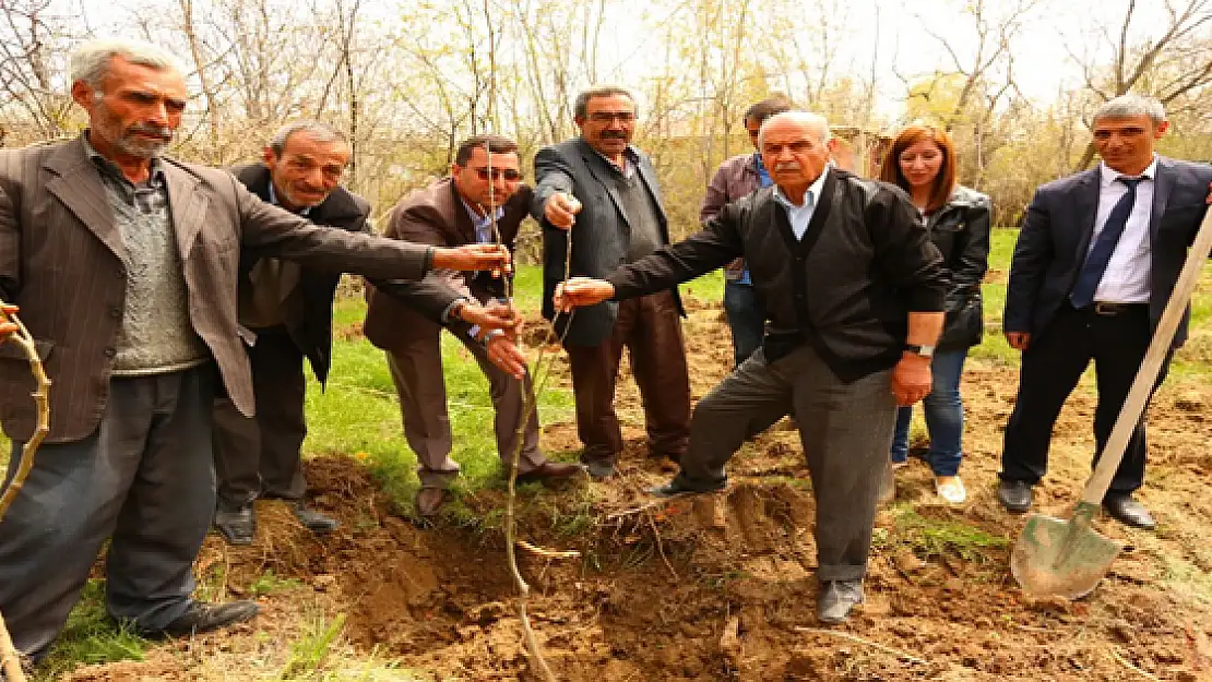 Edremit Belediyesinden Hizmet Atağı