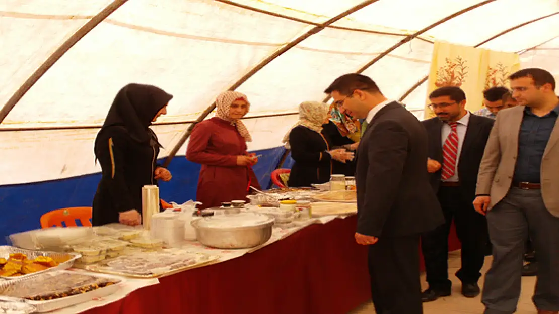 Kuran Kursları Yararına Kermes Düzenlendi