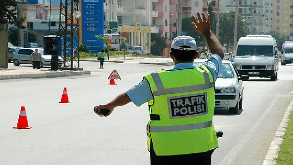 Araç Sürücüleri Dikkat Artık Her An Ceza Yiyebilirsiniz!