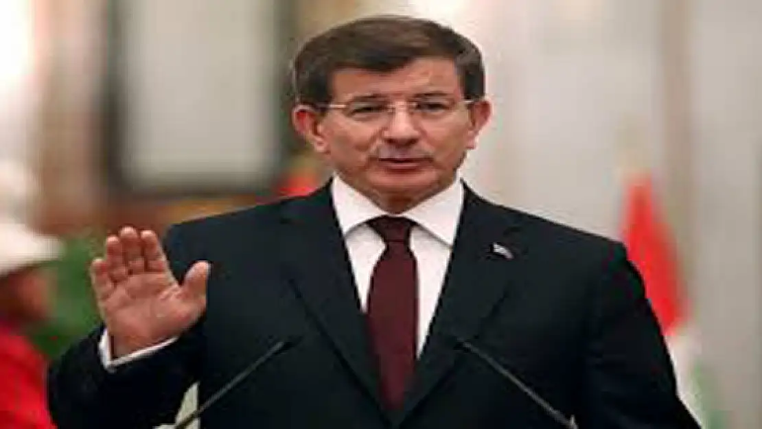 Davutoğlu il başkanları toplantısında konuşuyor