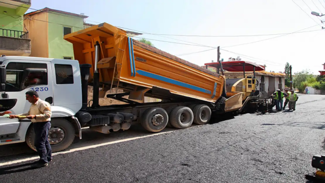 İpekyolu Belediyesi'nden Yol Çalışması