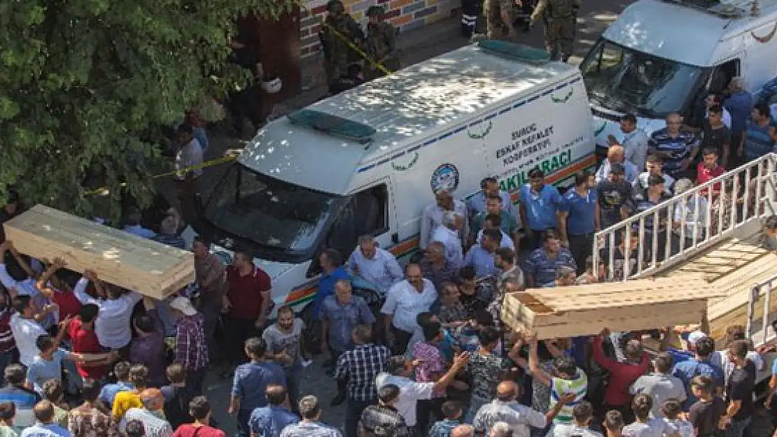 Katliamda yaşamını yitirenlerin isimleri açıklandı.