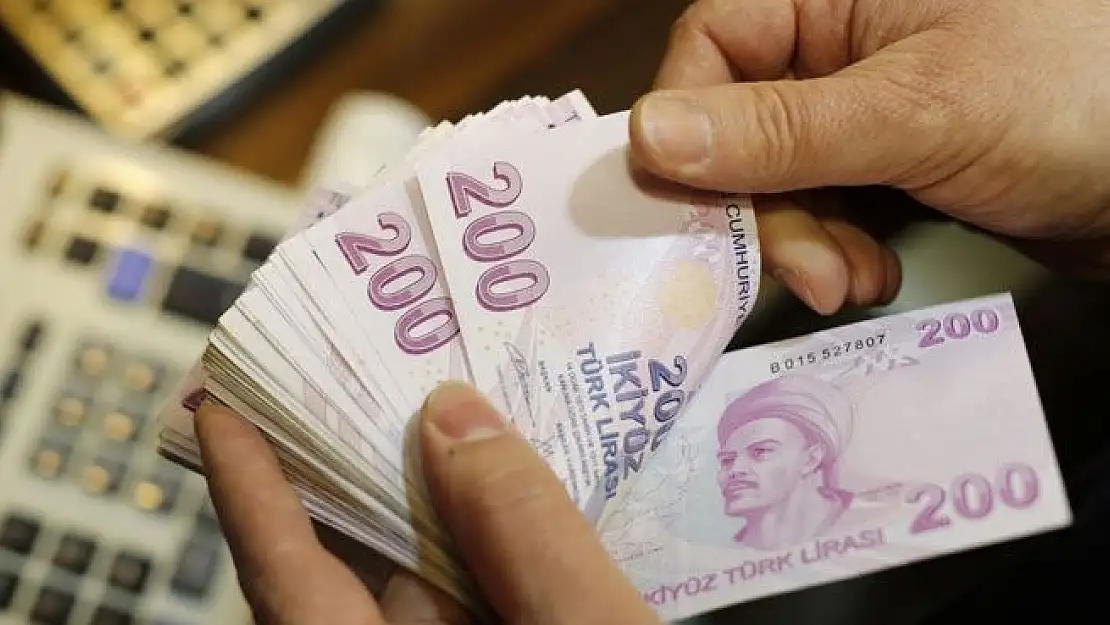 Piyasada sahte 200 lira paniği!