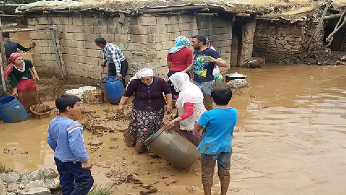 Çatak'ta Sel Felakati 