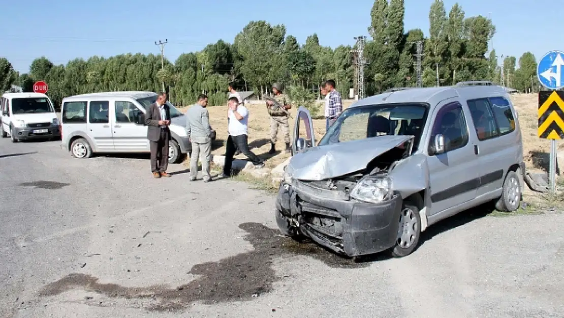 Trafik Canavarı Can Aldı: 1 Ölü 5 Yaralı