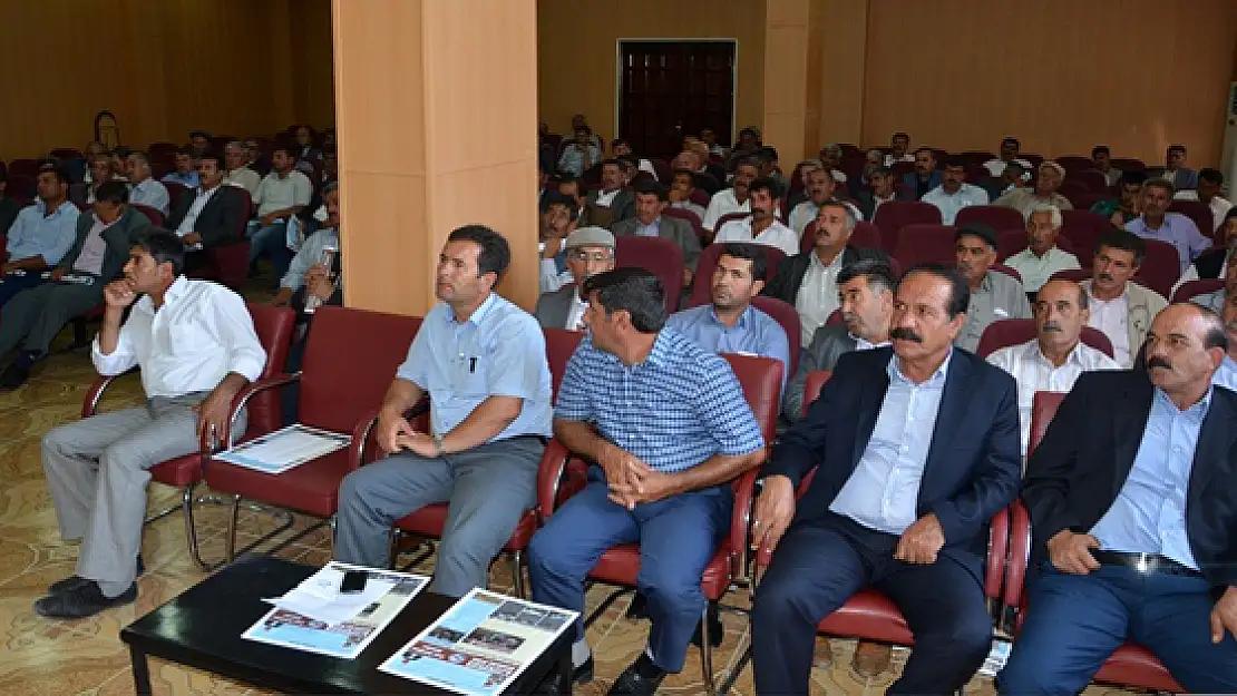 Ercişte Eş Başkanlar Muhtarlarla Bir Araya Geldi