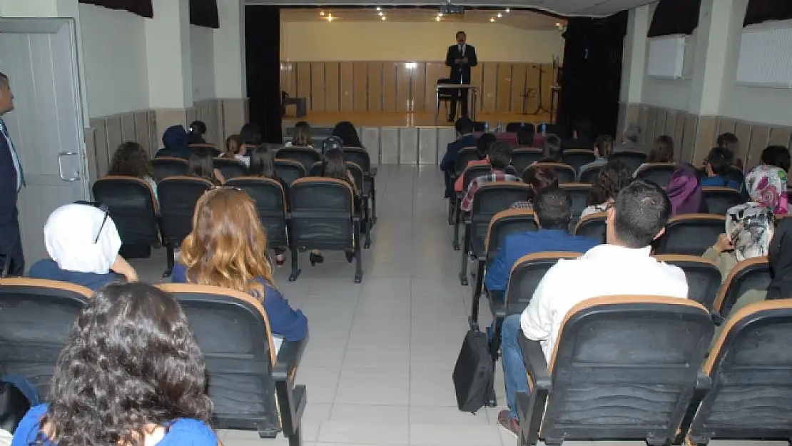 Ercişte Öğretmenlere Çevre Uyumu Eğitimi Semineri