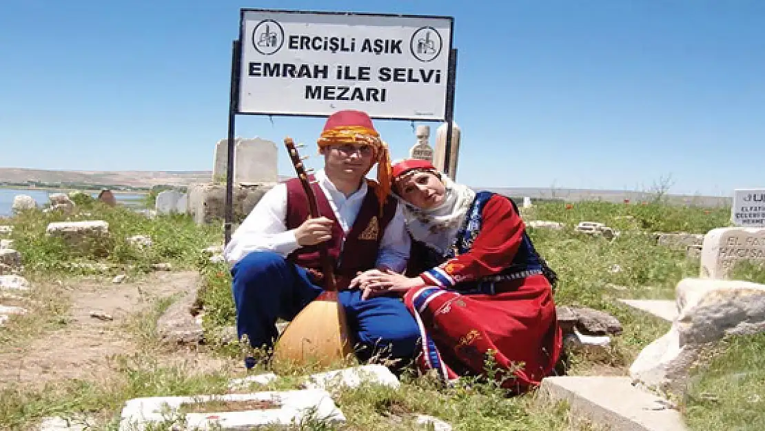 Ercişli Aşık Emraha Büyük Saygısızlık