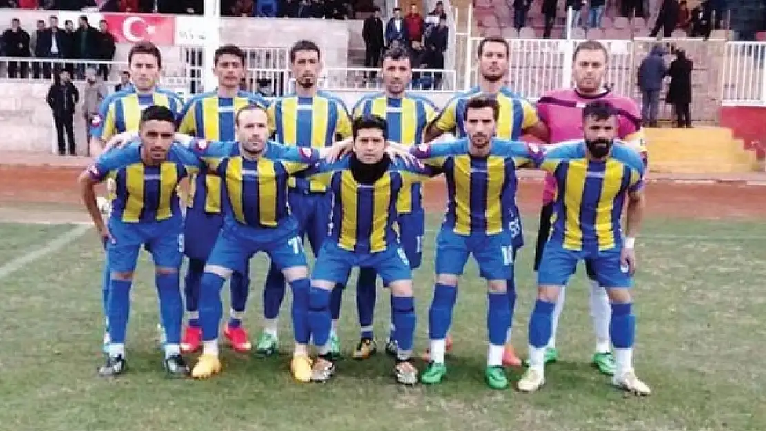 ERCİŞ BELEDİYESPOR'DA GALİBİYET SEVİNCİ