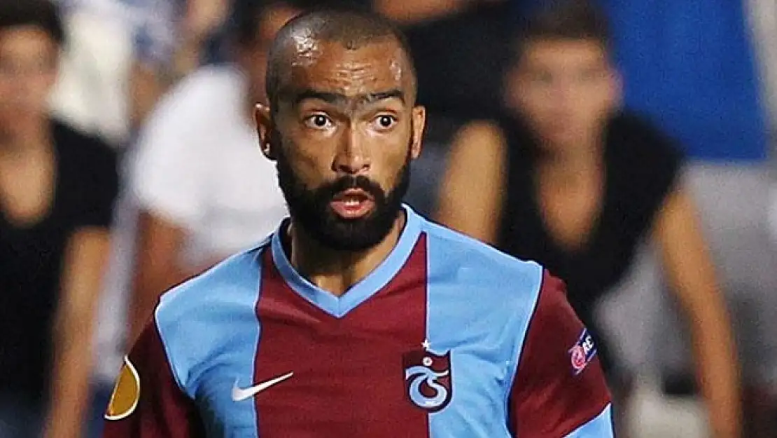 Trabzonspor'a bir darbe de Bosingwa'dan