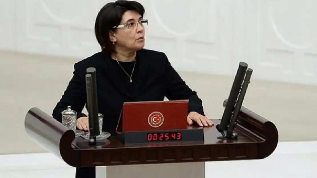 Hüda-Par'dan HDP'li Leyla Zana'ya destek!