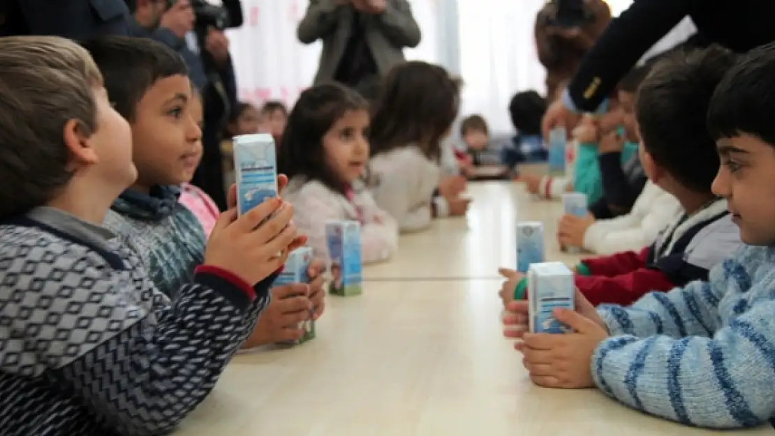 Vanda Okul Sütü Dağıtımı