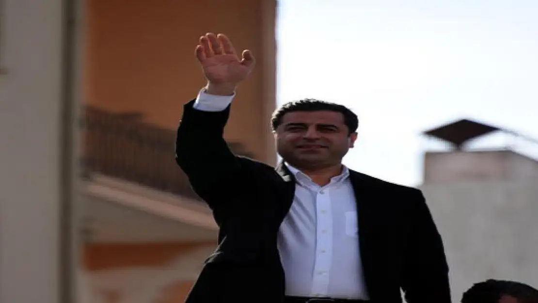 Demirtaş:Bütün Dosyalar Komisyona Sevk Edilsin