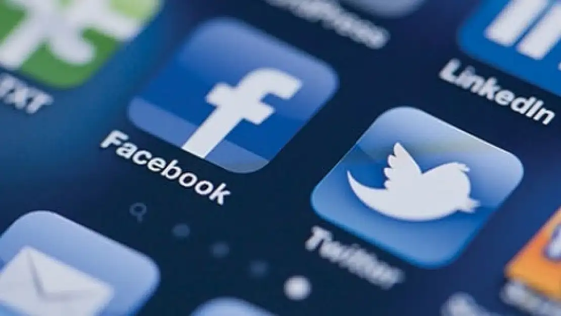 Facebook ve Twitter'a erişim sorunu