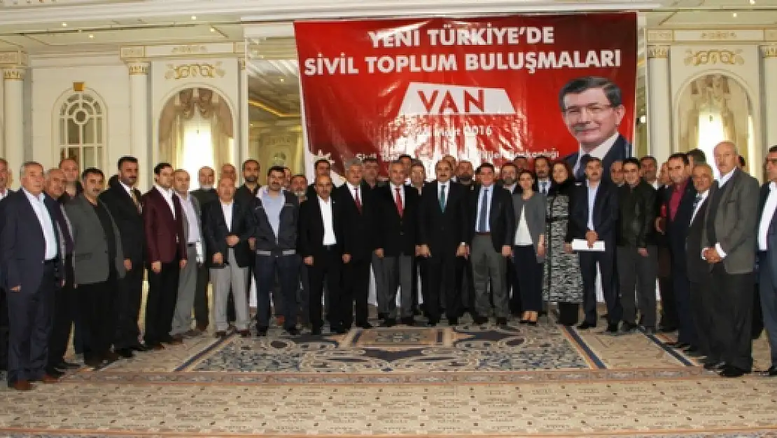 Ak Parti, Van'da STKlarla Bir Araya Geldi