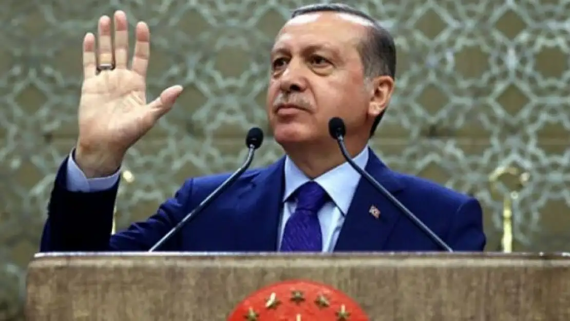 Erdoğan'a hakaret eden komedyene şok!