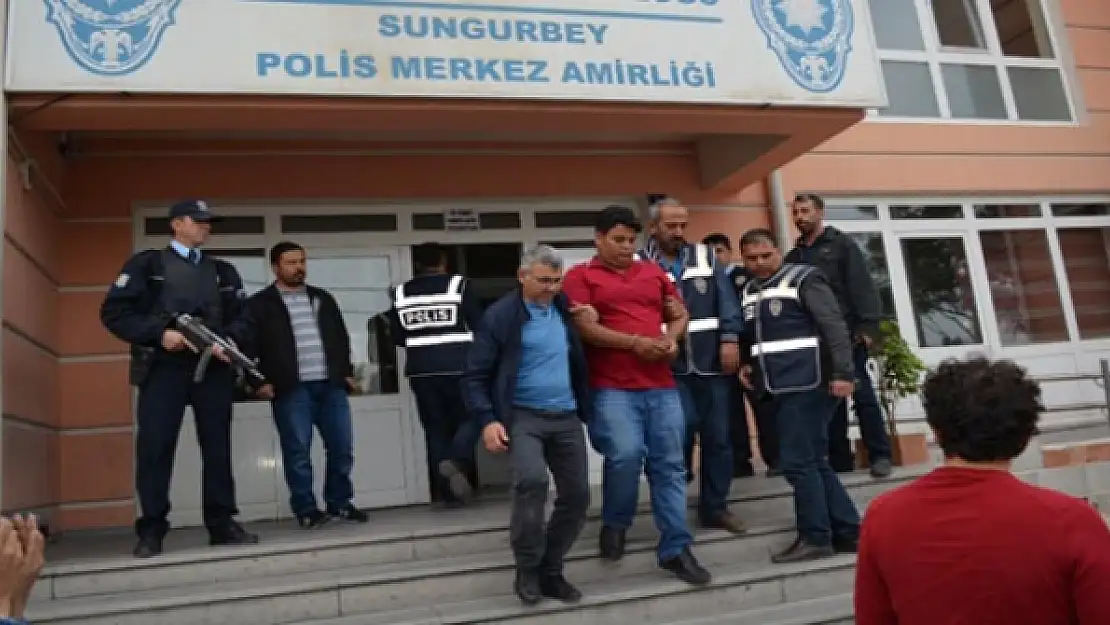 Sahte savcı ve polis, 1 milyon lirayla yakalandı