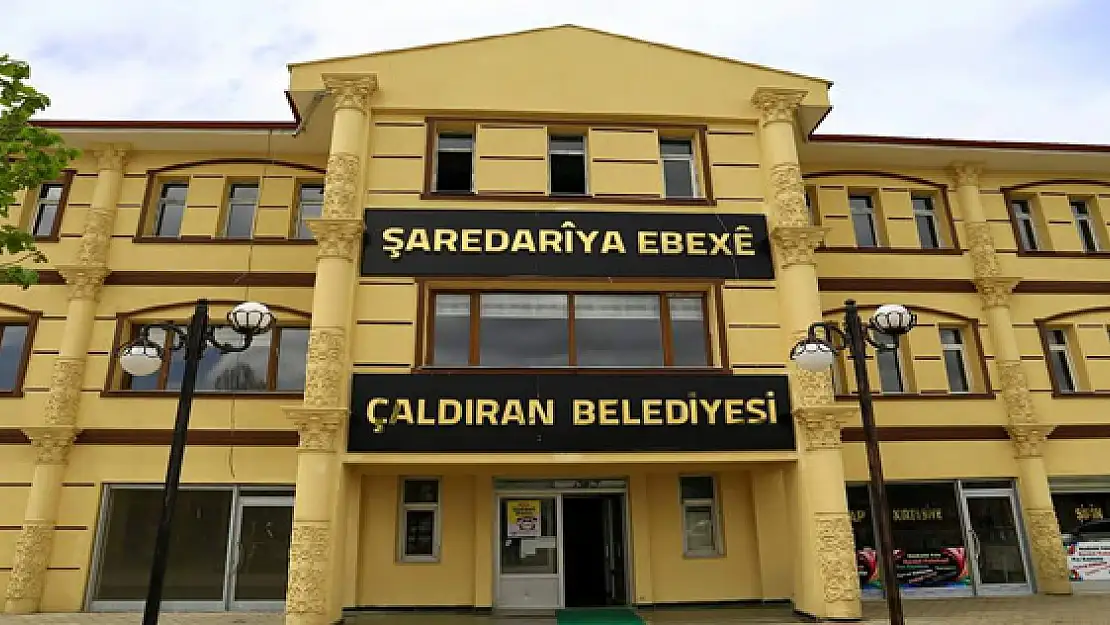 Çaldıran Belediyesine polis baskını