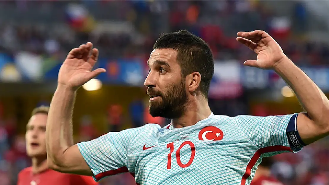 Arda Turan: 'Annemi ağlattılar'