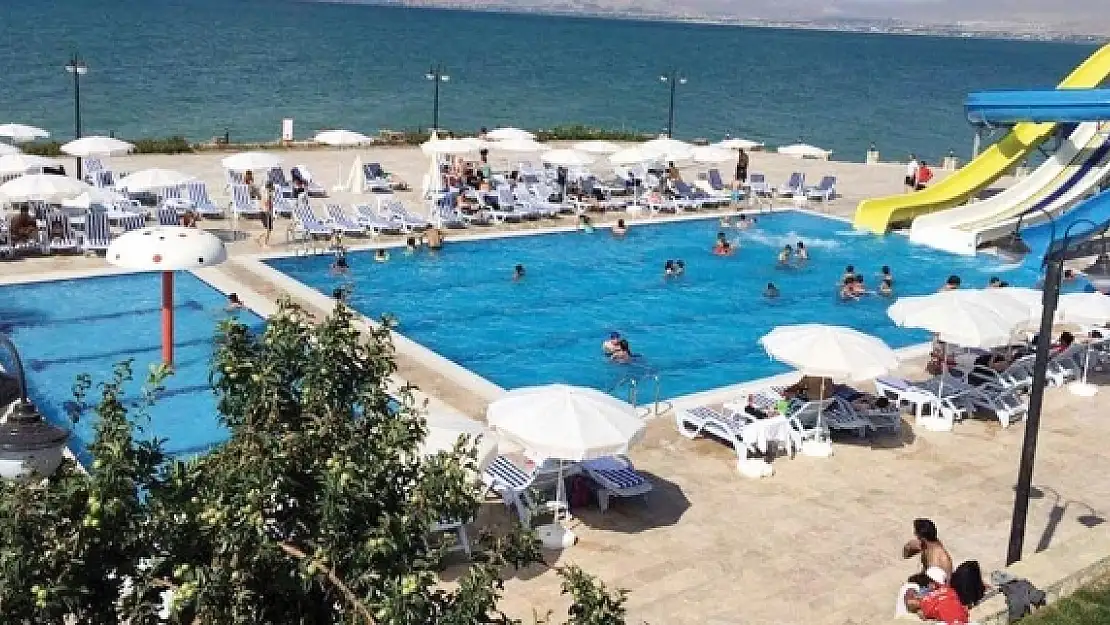 DİVAN BEACH AQUAPARK BAYRAMA HAZIR