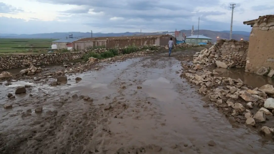 Çaldırandaki sel felaketinin ardından