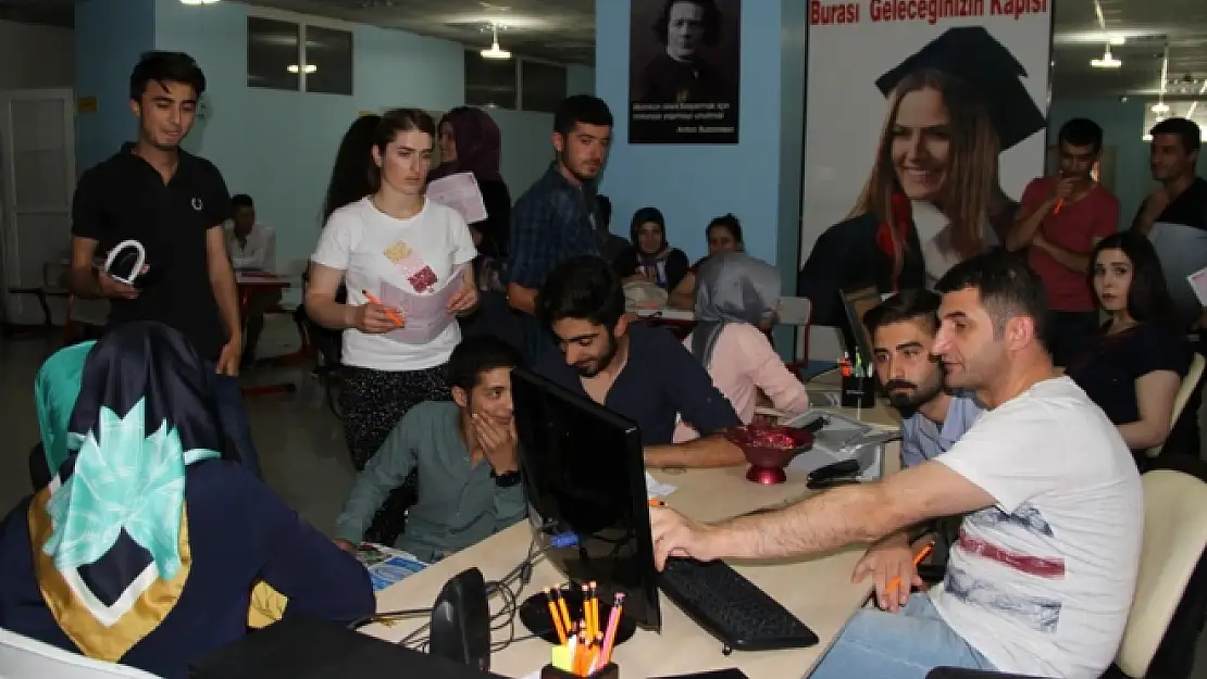 Kavramda tercih dönemi yoğun geçiyor