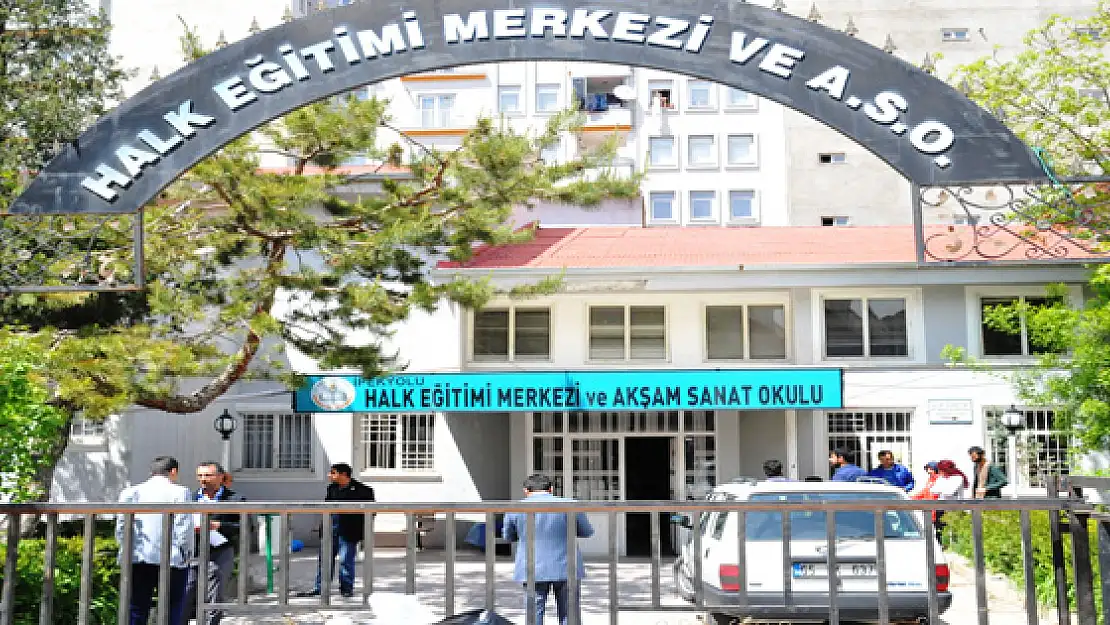 İpekyolu Halk Eğitim Merkezi yeni kurslara hazırlanıyor