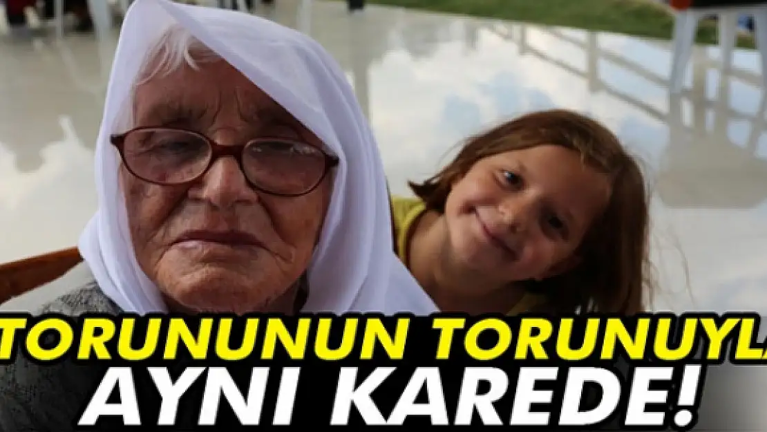 Torununun torunuyla aynı karede buluştu